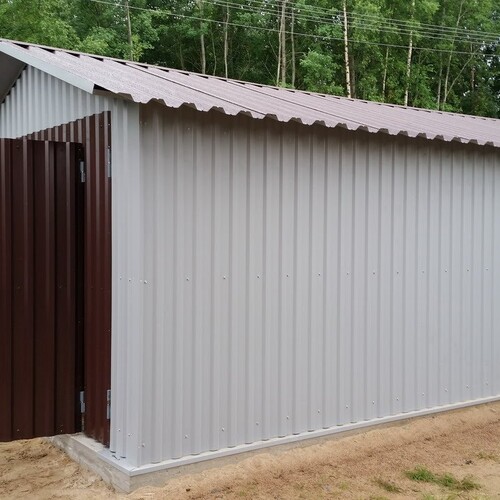 Кровля для сарая из профнастила